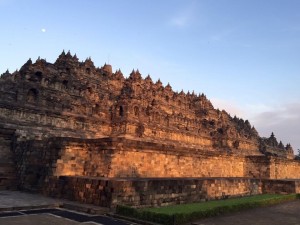 死ぬまでに見るべき絶景とハプニングを楽しむインドネシア旅行