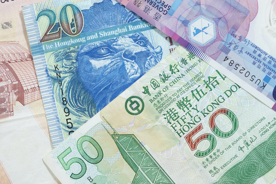 1977年の香港ドルです!!目立った傷は無いです 香港ドル 硬貨 1979年〜1982年 ビンテージ 旧貨幣 3枚セット